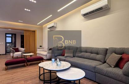 Apartment - 3 Bedrooms - 3 Bathrooms for rent in District 5 - 5th Settlement Compounds - The 5th Settlement - New Cairo City - Cairo