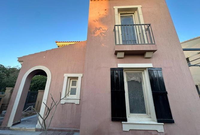 74043694 - Property Image 2