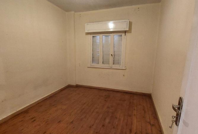 76226755 - Property Image 3