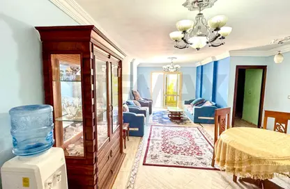 شقة - 2 غرف نوم - 1 حمام للبيع في شارع وينجت - بولكلي - حي شرق - الاسكندرية