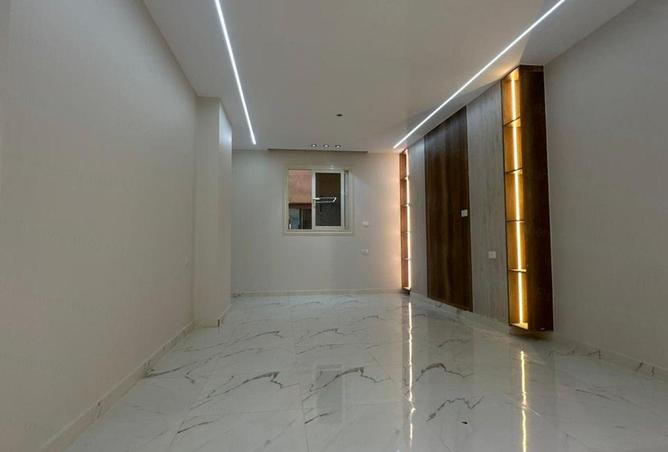 86676582 - Property Image 3