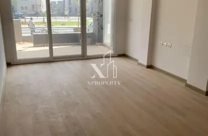 Apartment - 3 Bedrooms - 2 Bathrooms for sale in Hadayek Al Mohandessin - 4th District - Sheikh Zayed City - Giza