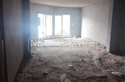 شقة - 3 غرف نوم - 3 حمامات للبيع في غرب الجولف - كمبوندات القطامية - القطامية - مدينة القاهرة الجديدة - القاهرة