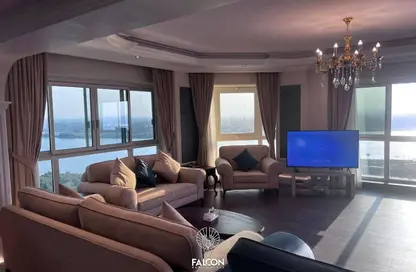Apartment - 1 Bedroom - 1 Bathroom for sale in Cornish El Nile St. - Maadi - Hay El Maadi - Cairo