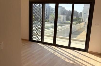 Villa - 4 Bedrooms - 3 Bathrooms for rent in The Address East - 90 Street - The 5th Settlement - New Cairo City - Cairo
