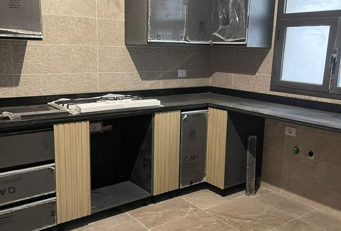 74030034 - Property Image 3