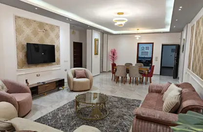 Apartment - 3 Bedrooms - 2 Bathrooms for rent in South Lotus - El Lotus - New Cairo City - Cairo