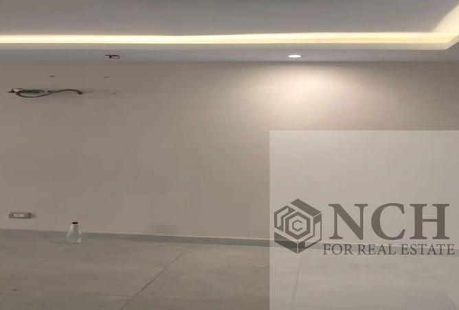 72713925 - Property Image 2