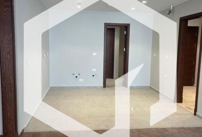 83396219 - Property Image 2