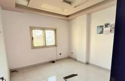 Apartment - 3 Bedrooms - 1 Bathroom for sale in El Narges Buildings - Al Narges - New Cairo City - Cairo