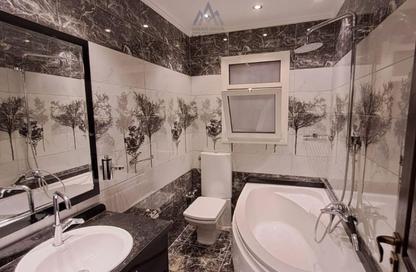 Apartment - 4 Bedrooms - 2 Bathrooms for sale in Continental Gardens - 12th District - Sheikh Zayed City - Giza