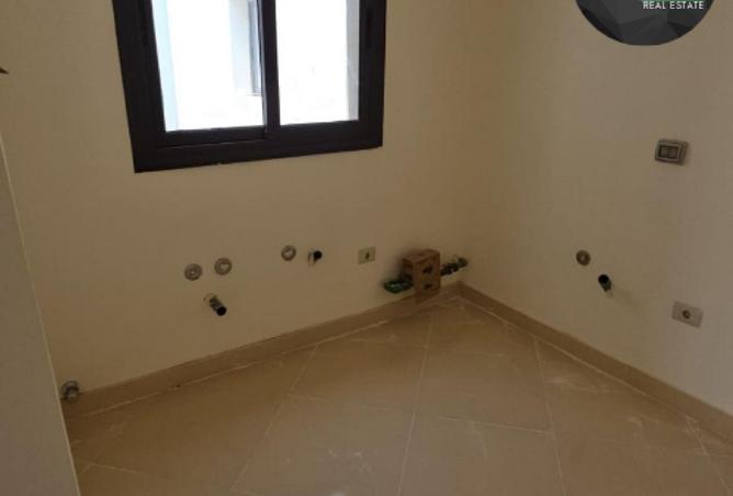 8582227 - Property Image 3