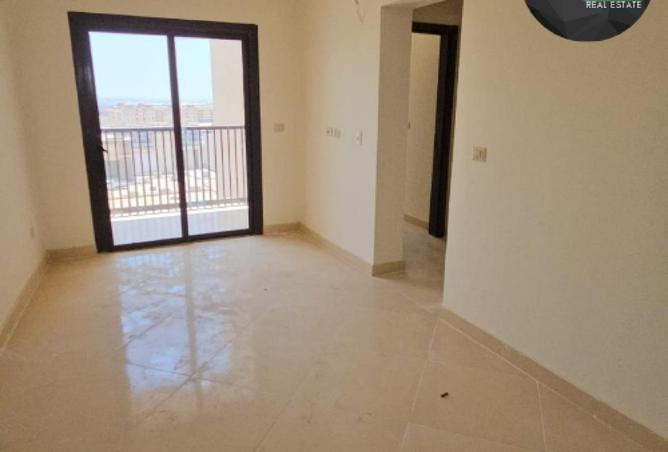 8582227 - Property Image 2