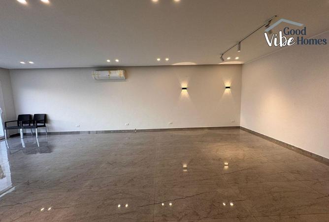 8378788 - Property Image 2