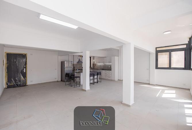 105162893 - Property Image 2