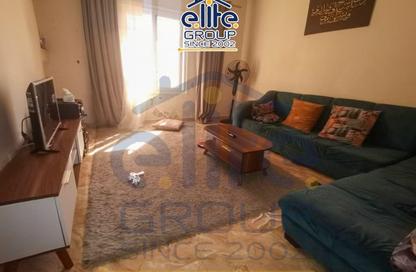 شقة - 3 غرف نوم - 2 حمامات للبيع في كليوباترا - حي شرق - الاسكندرية