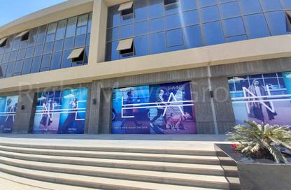 معرض - استوديو - 2 للايجار في ذا لين - محور 26 يوليو - الشيخ زايد - الجيزة