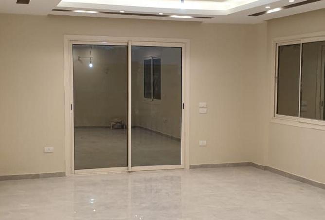 8643678 - Property Image 2