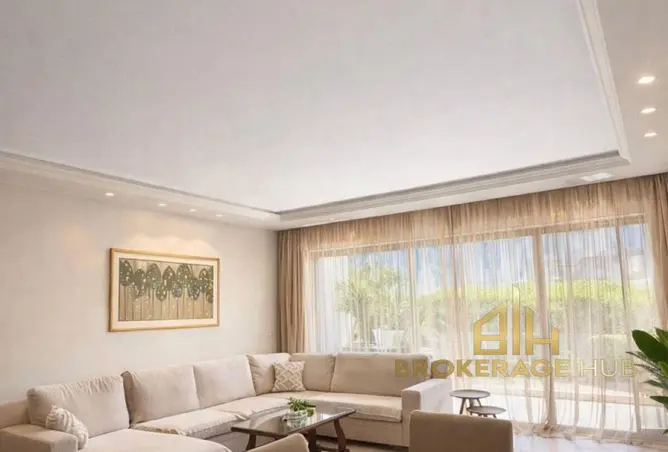 110743877 - Property Image 2