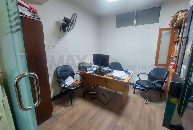 71908443 - صورة العقار 3