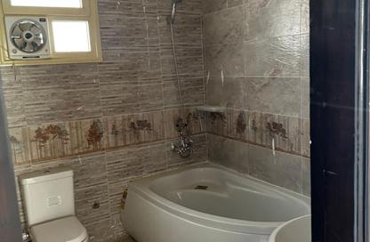 Apartment - 3 Bedrooms - 2 Bathrooms for rent in Al Sheikh Abdel Galil Eissa St. - El Banafseg 8 - El Banafseg - New Cairo City - Cairo