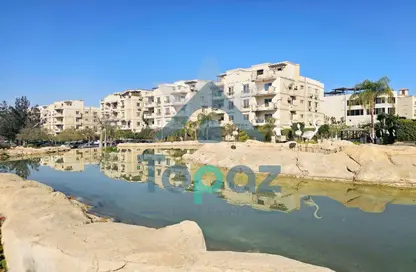 شقة - 4 غرف نوم - 3 حمامات للبيع في 6 ويست - بيفرلي هيلز - كمبوندات الشيخ زايد - الشيخ زايد - الجيزة