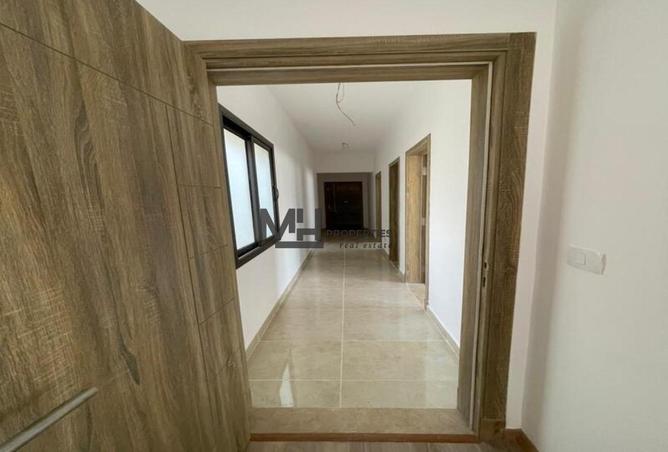 96583887 - Property Image 3