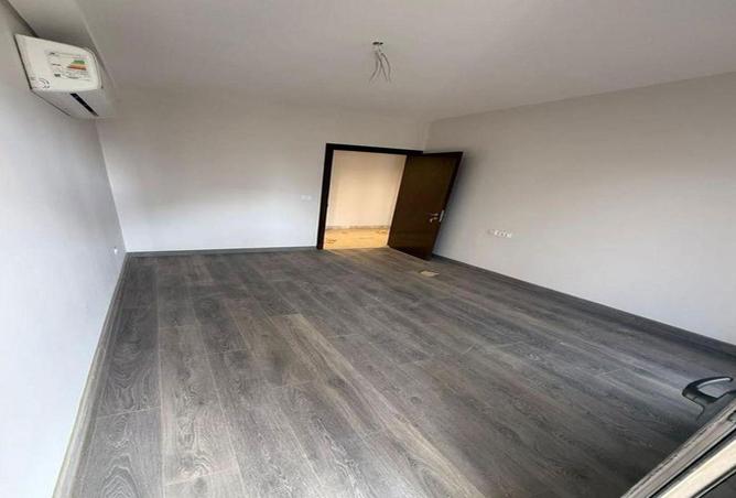 70624129 - صورة العقار 3