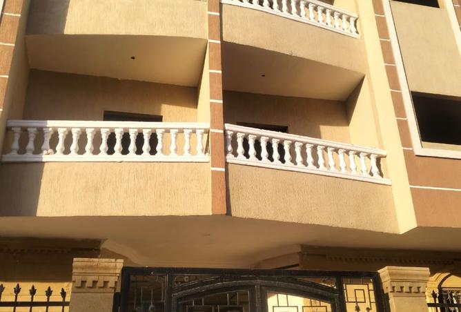 100076598 - Property Image 2