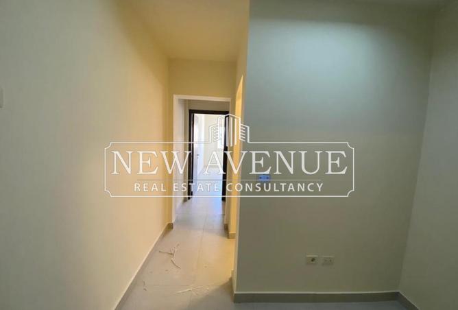 70095429 - صورة العقار 3