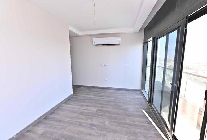 8605849 - Property Image 3