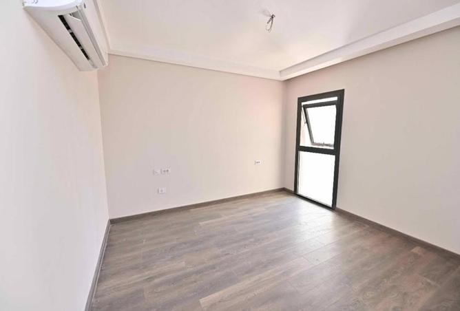 8605849 - Property Image 2