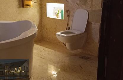 Villa - 7+ - 7+ for sale in West Golf - El Katameya Compounds - El Katameya - New Cairo City - Cairo Villa - 7+ - 7+ for sale in West Golf - El Katameya Compounds - El Katameya - New Cairo City - Cairo