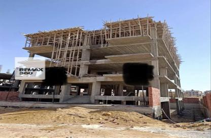 Apartment - 4 Bedrooms - 4 Bathrooms for sale in Bait Alwatan - The 5th Settlement - New Cairo City - Cairo