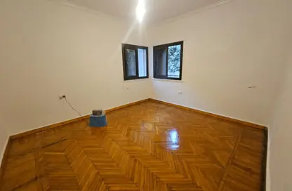 Apartment - 2 Bedrooms - 2 Bathrooms for rent in Sarayat Al Maadi - Hay El Maadi - Cairo