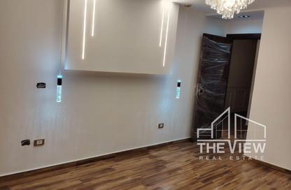 Apartment - 3 Bedrooms - 2 Bathrooms for sale in Al Khamayel city - Sheikh Zayed Compounds - Sheikh Zayed City - Giza