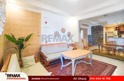 شقة - 3 غرف نوم - 1 حمام للايجار في طريق الجيش - كامب شيزار - حي وسط - الاسكندرية