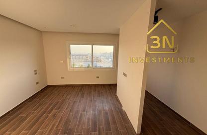 Apartment - 3 - 4 for rent in Garden Residence - Hyde Park - New Cairo City - Cairo