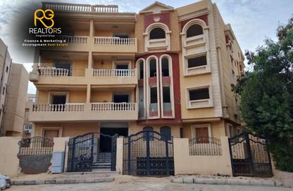 Apartment - 3 Bedrooms - 3 Bathrooms for sale in 16th District - Sheikh Zayed City - Giza