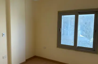 شقة - 3 غرف نوم - 2 حمامات للايجار في جاليريا  مون فالى - المستثمرين الجنوبية - مدينة القاهرة الجديدة - القاهرة