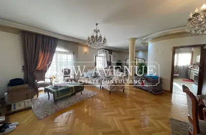 شقة - 3 غرف نوم - 2 حمامات للبيع في المنطقة د - حى جنوب الاكايمية - مدينة القاهرة الجديدة - القاهرة