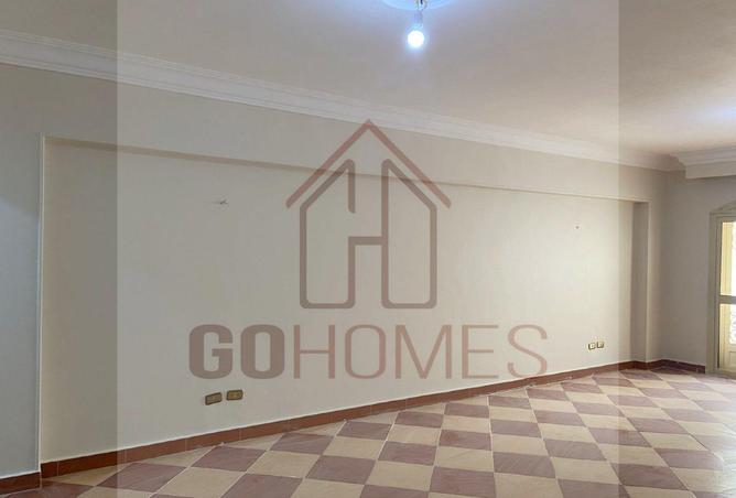 70104739 - صورة العقار 2