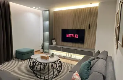 شقة - 2 غرف نوم - 2 حمامات للايجار في ازاد - كمبوندات التجمع الخامس - التجمع الخامس - مدينة القاهرة الجديدة - القاهرة