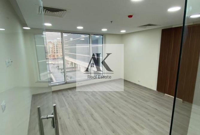 101782459 - Property Image 3