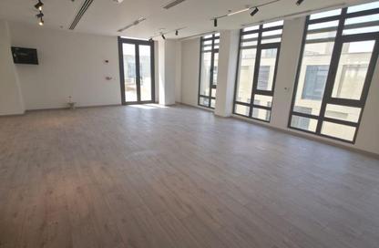 Office Space - 3 Bedrooms - 1 Bathroom for rent in District 5 - 5th Settlement Compounds - The 5th Settlement - New Cairo City - Cairo