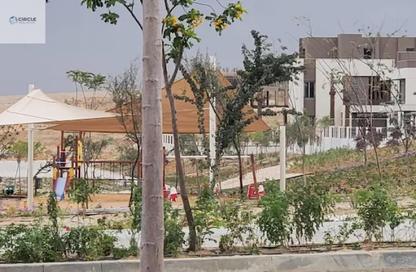 Apartment - 2 Bedrooms - 2 Bathrooms for rent in Palm Hills Village Gate - South Investors Area - New Cairo City - Cairo