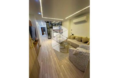 Apartment - 2 Bedrooms - 2 Bathrooms for sale in Taha Hussein St. - Zamalek - Cairo