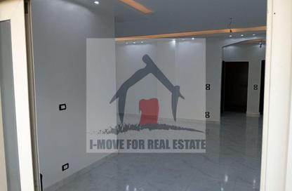 Apartment - 3 Bedrooms - 2 Bathrooms for sale in Al Khamayel city - Sheikh Zayed Compounds - Sheikh Zayed City - Giza