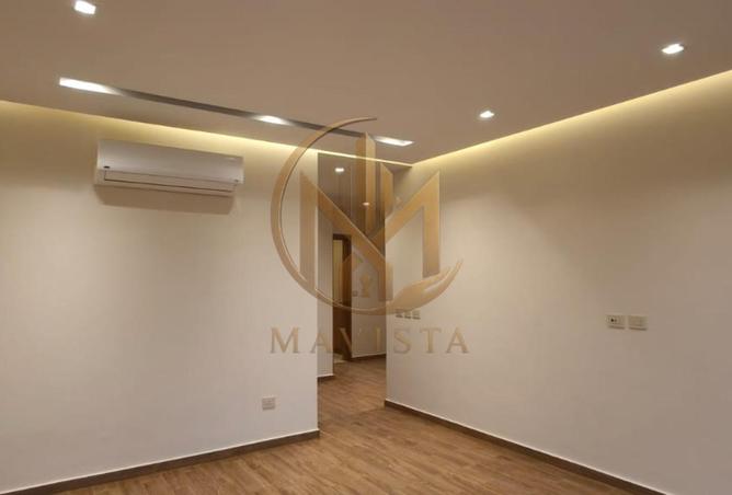 104049621 - Property Image 2