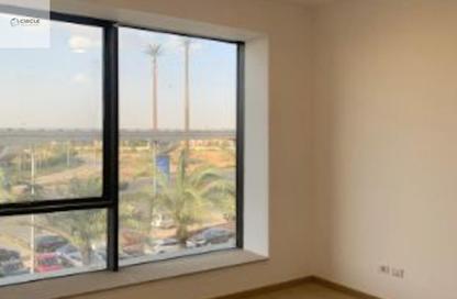 Office Space - Studio - 1 Bathroom for rent in Lake View Residence - 5th Settlement Compounds - The 5th Settlement - New Cairo City - Cairo